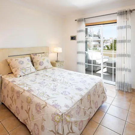 Apartamento Com Piscina Vila Rosal Cg, Sao Rafael Apartment *